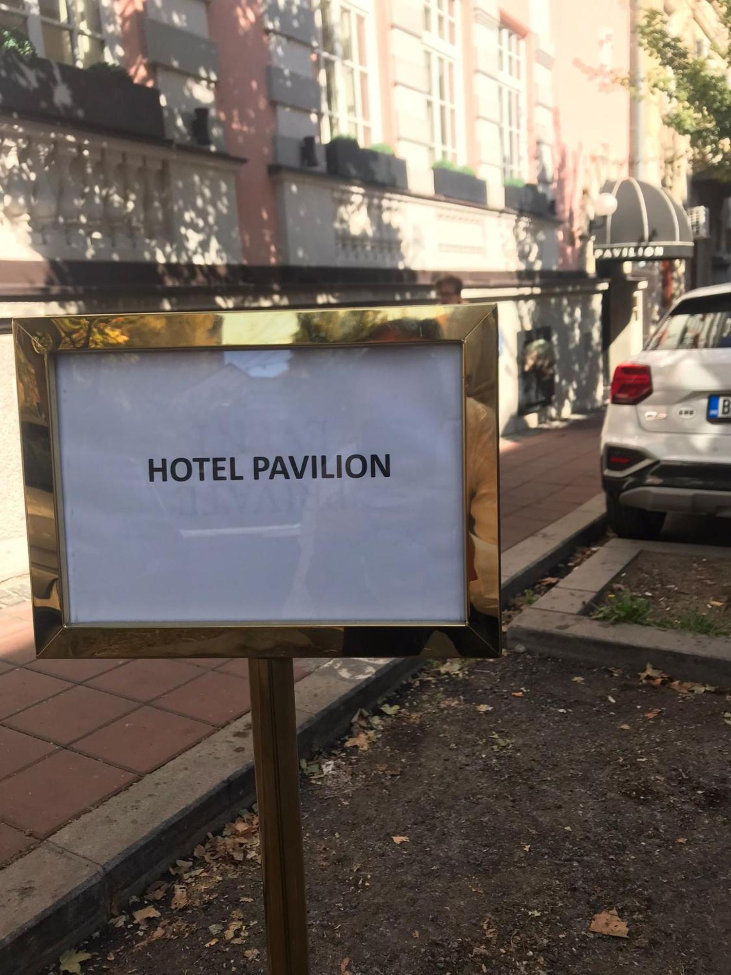 Pavilion Hotel & Social Club Belgrad Dış mekan fotoğraf