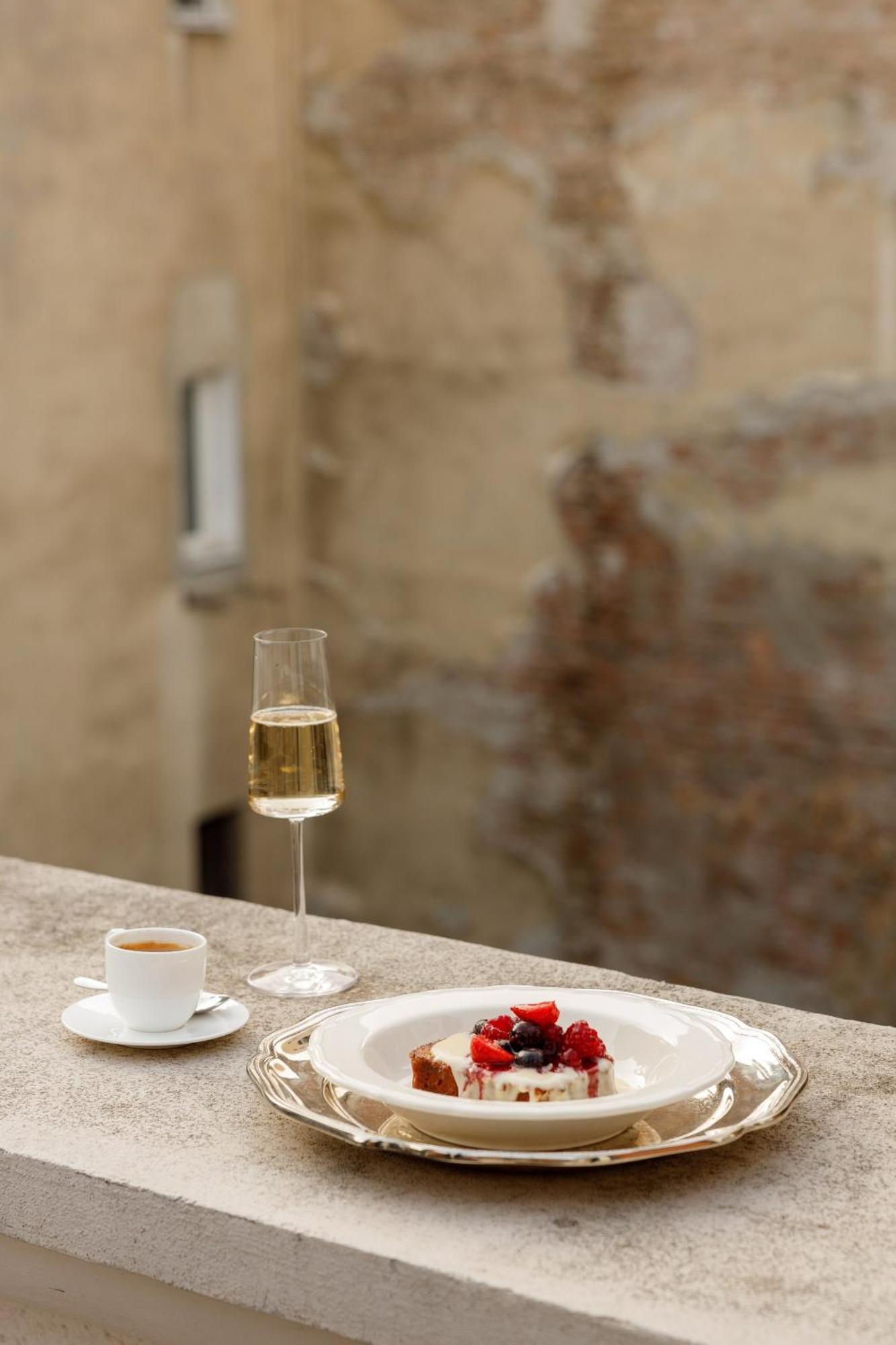 Pavilion Boutique Hotel Belgrad Dış mekan fotoğraf